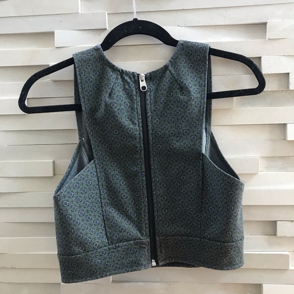 UO Cooperative Top - Picture 3 of 3